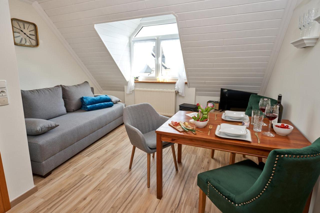 Ferienwohnungen Eifelstuben Mit Charme - Am See, Nahe Burg Ulmen ภายนอก รูปภาพ
