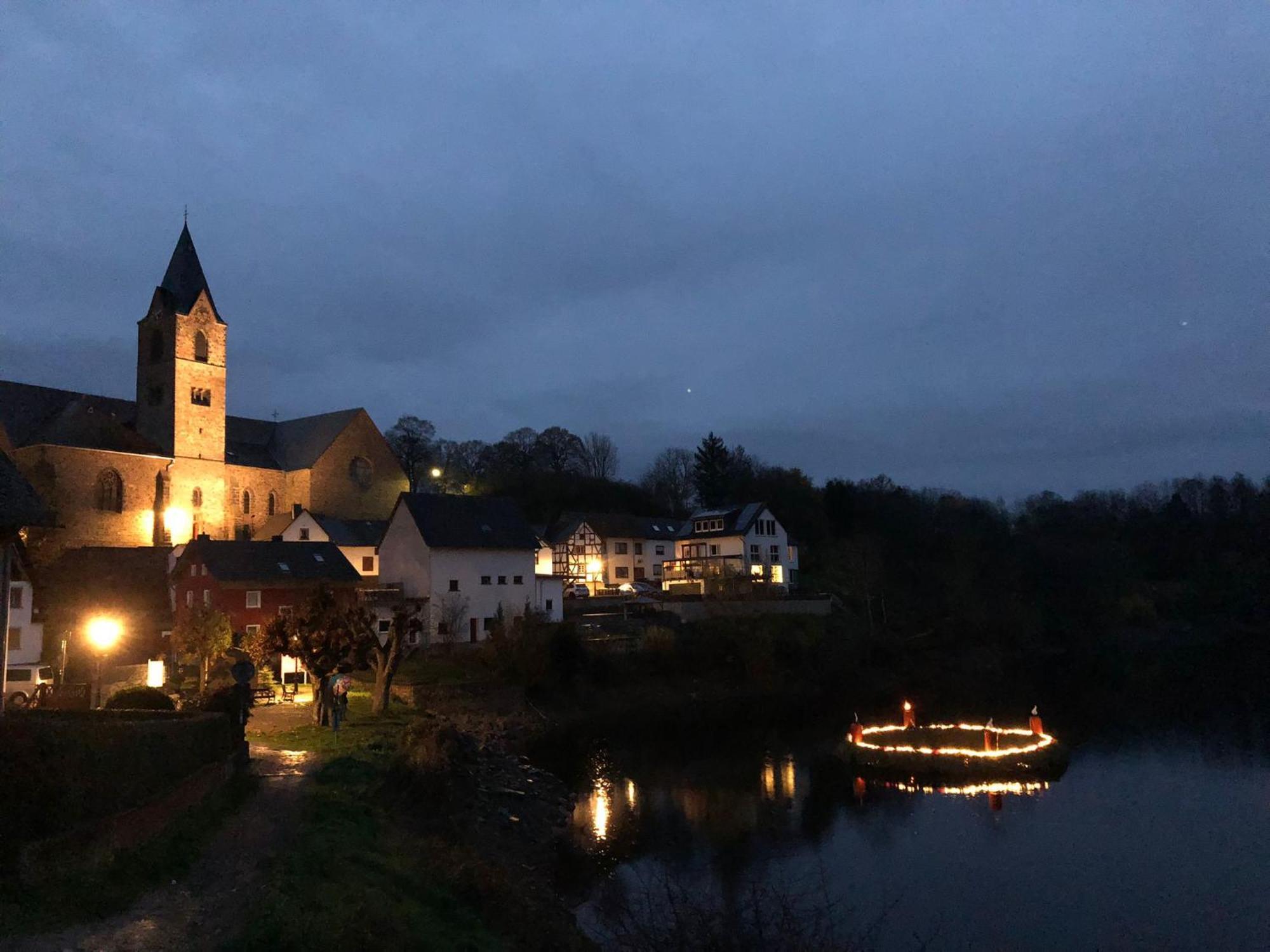 Ferienwohnungen Eifelstuben Mit Charme - Am See, Nahe Burg Ulmen ภายนอก รูปภาพ